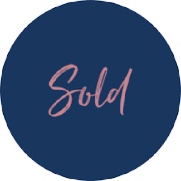 Unknown Tops - (SOLD) Button up tunic W1